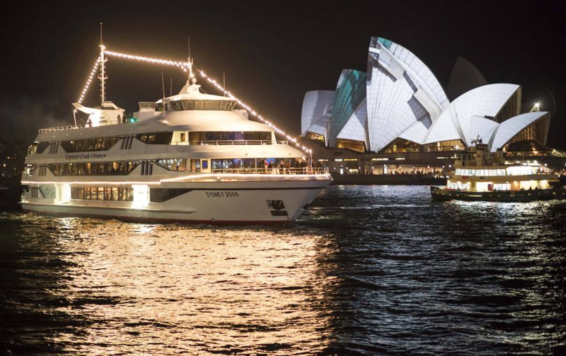 Sydney Harbour Captains Dinner Cruise - Captain Cook Cruises