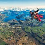 5d2e504898d6f_28_sam-is-famous-shot-resized-1-1