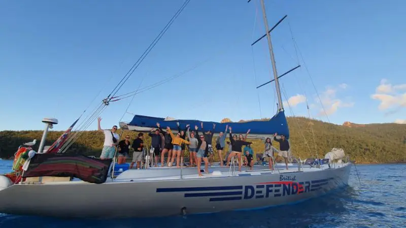 659612abee61b_16_british-defender-on-the-water-whitsundays-2