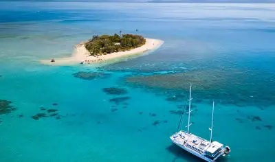 65d2bf3d46c25_1038_wavedancer-low-isles-aerial-lr-1