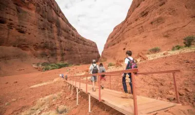 648017bb532dc_10_atantred-centre-uluru8898