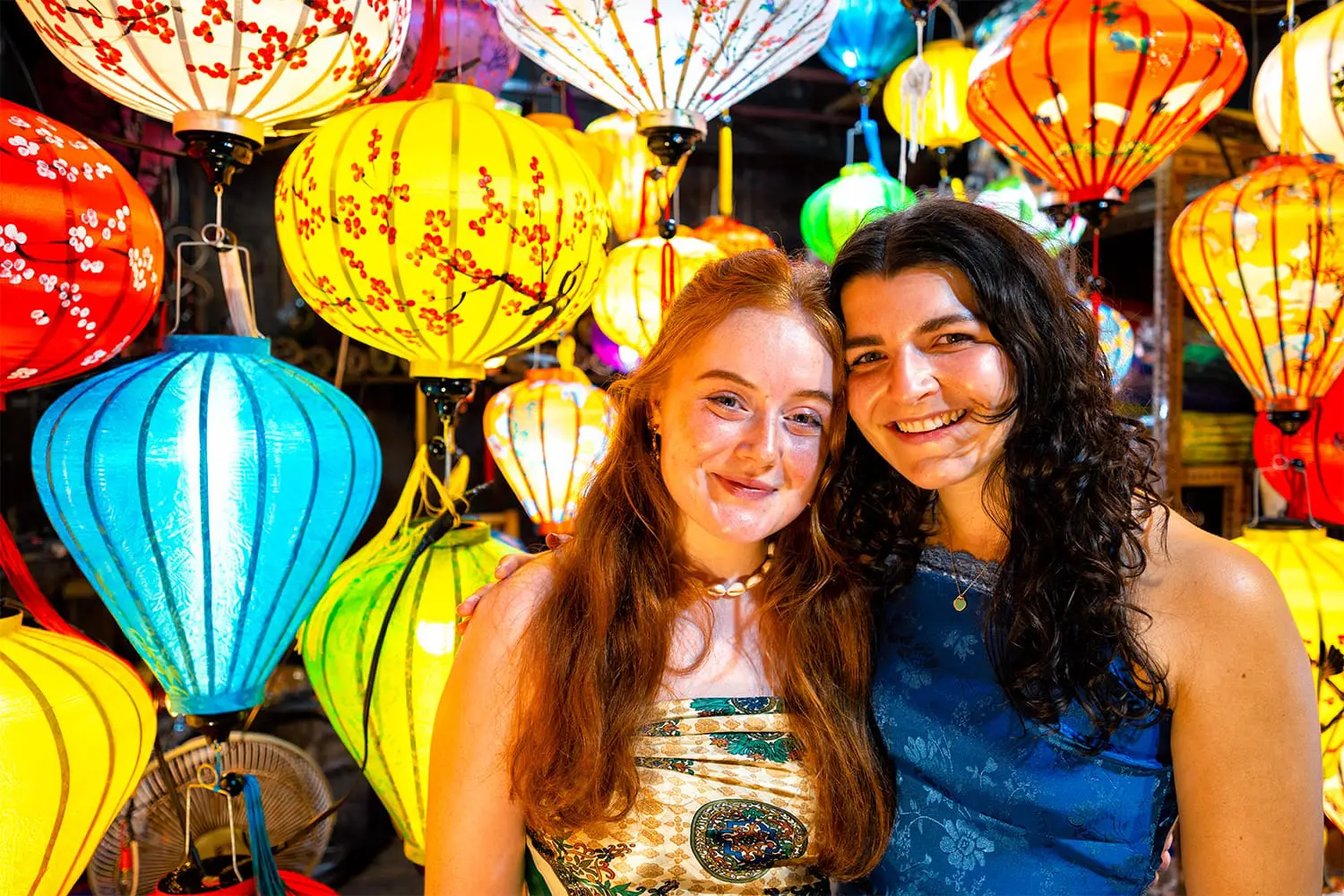 64538a42b9d3a_1588_hoian-market-1