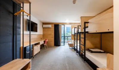 66ab15b690e4e_3539_4-share-superior-ensuite-dorm-hero