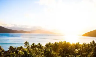 6a43672d9a952_322_k-rosenlund-hamilton-island-01