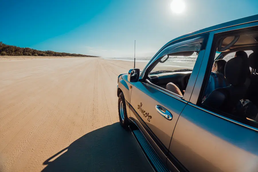 4wd beach driving on kgari fraser island east coast australia