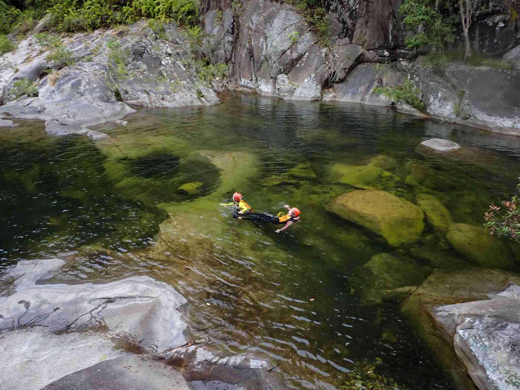 6867686b4e996_8852_behana-emerald-pools-3